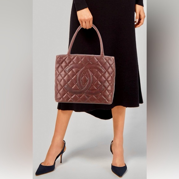 Chanel Caviar Quilted Medallion Tote Bag - Picture 13 of 17